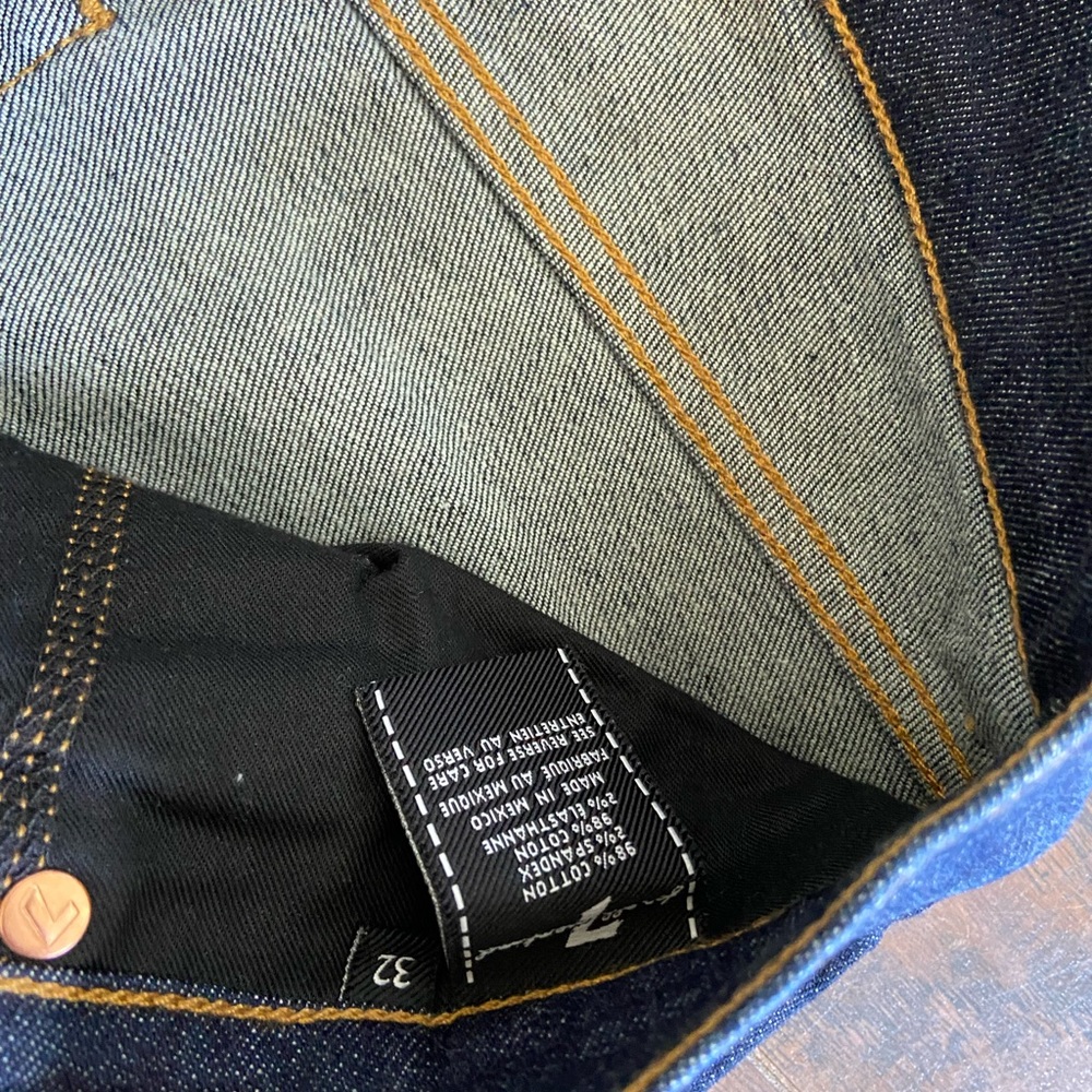 7 For All Mankind Standard and Carsen Jeans sz 32x33 - Picture 6 of 10